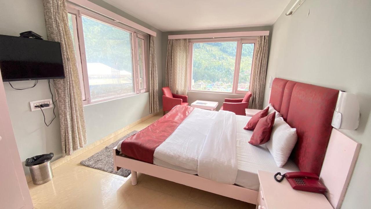 Hotel Meadows View, Near Mall Road Manali Buitenkant foto