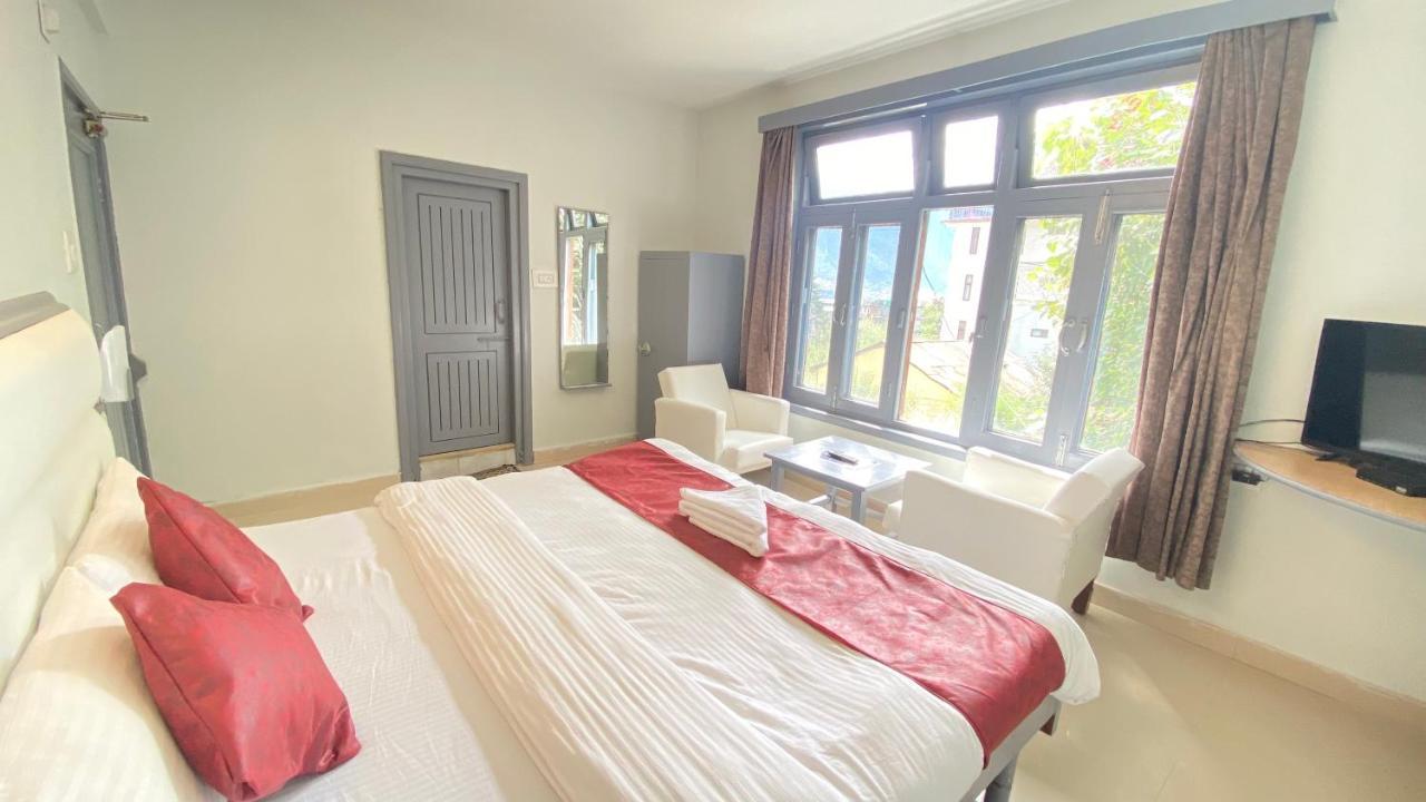 Hotel Meadows View, Near Mall Road Manali Buitenkant foto