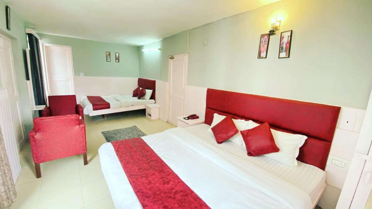 Hotel Meadows View, Near Mall Road Manali Buitenkant foto